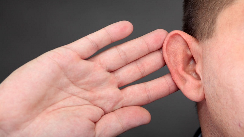 举个栗子：失明可以提高听力吗？