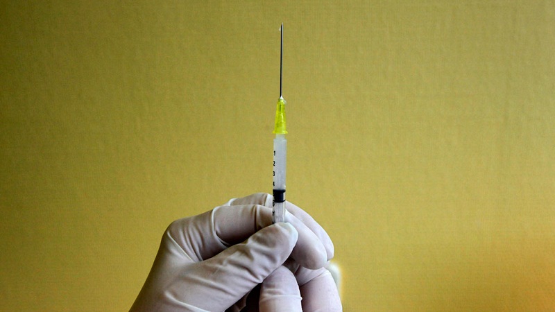 举个栗子：乙肝疫苗：接种还是不接种？