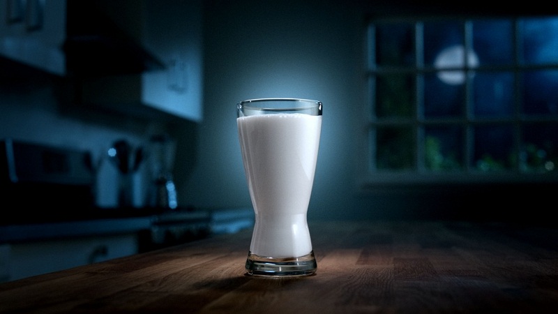 举个栗子：睡前喝一杯牛奶，更有利于睡眠吗？-栗子博客