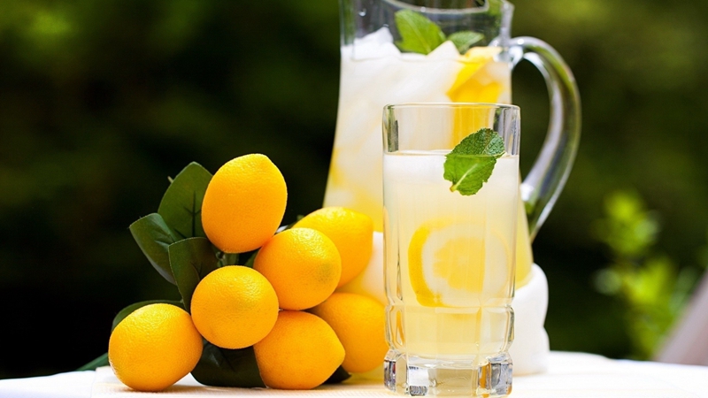 举个栗子：柠檬水有哪七个不可思议的好处？